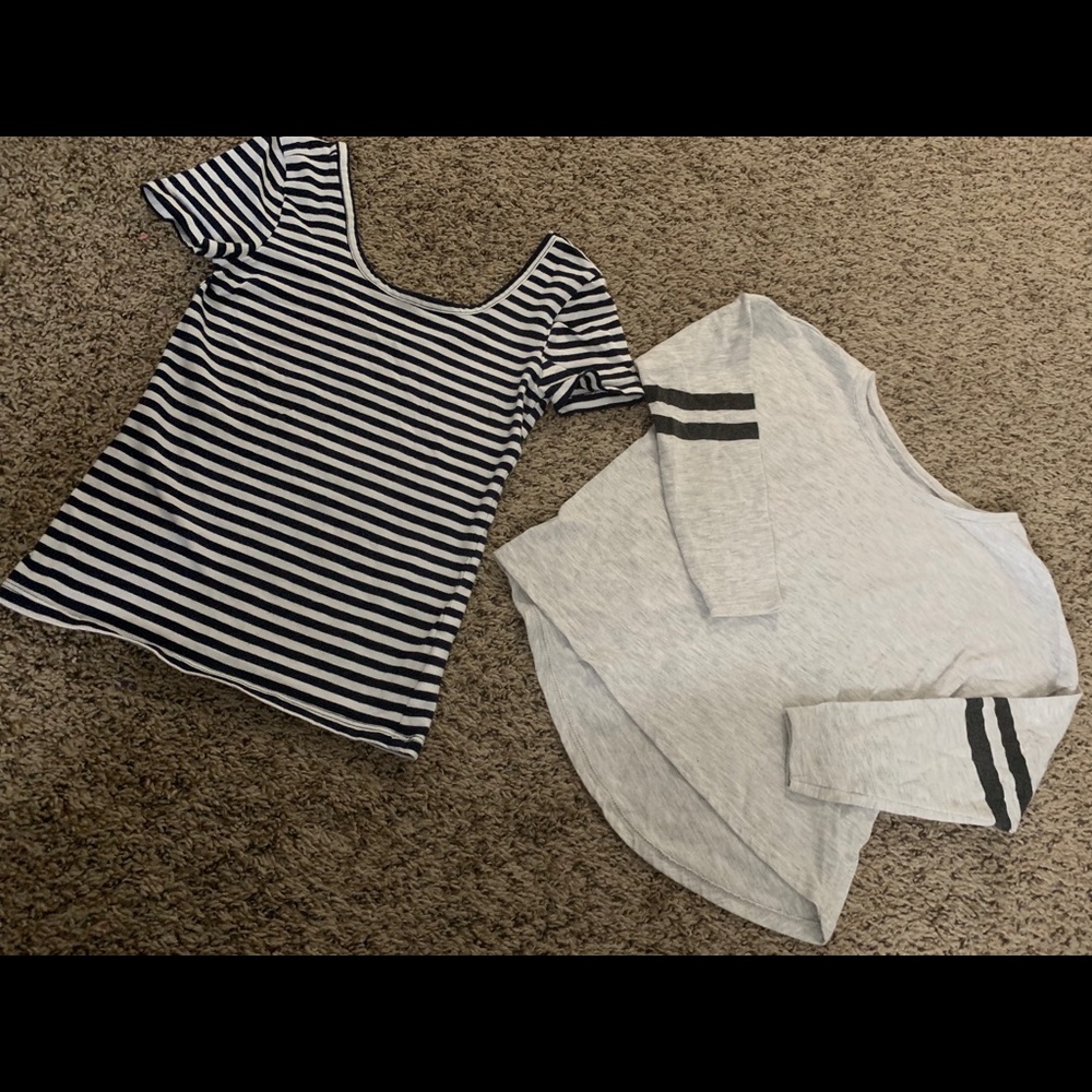 3/$15 Old Navy stripes Top & long sleeve tshirt